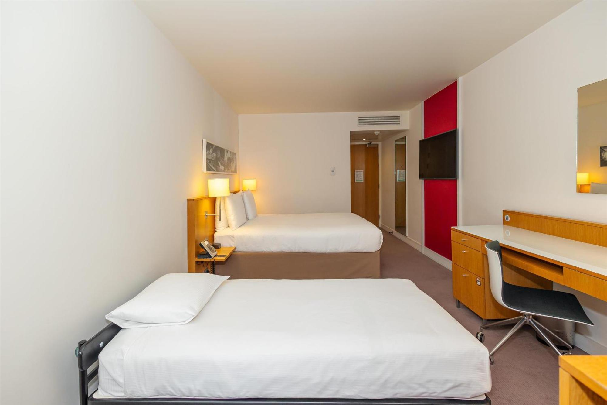 Hotel Doubletree By Hilton - Tower Of 4*