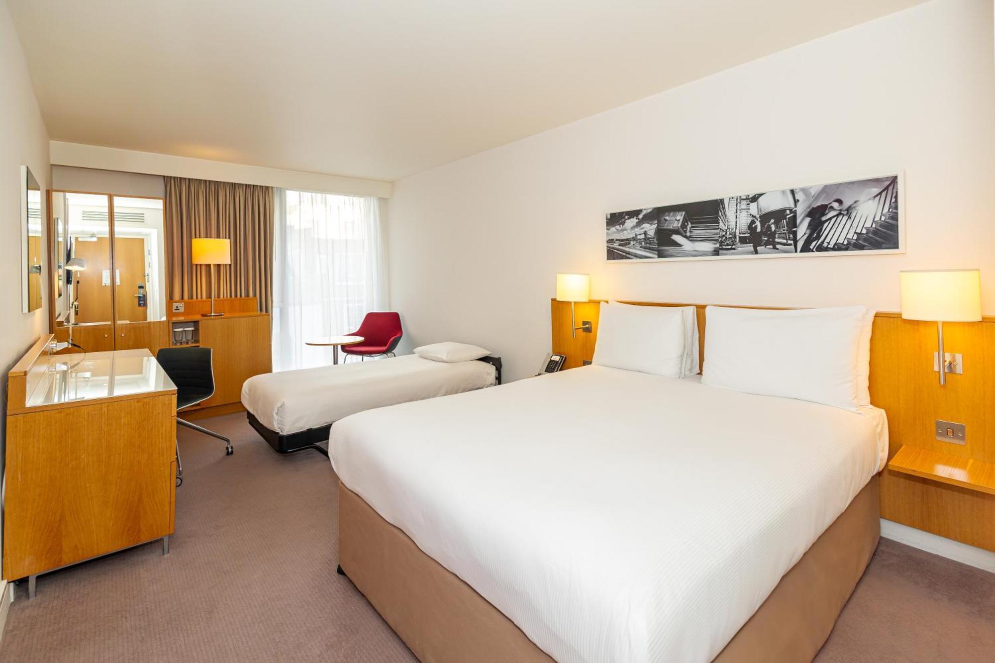 Hotel Doubletree By Hilton - Tower Of 4*